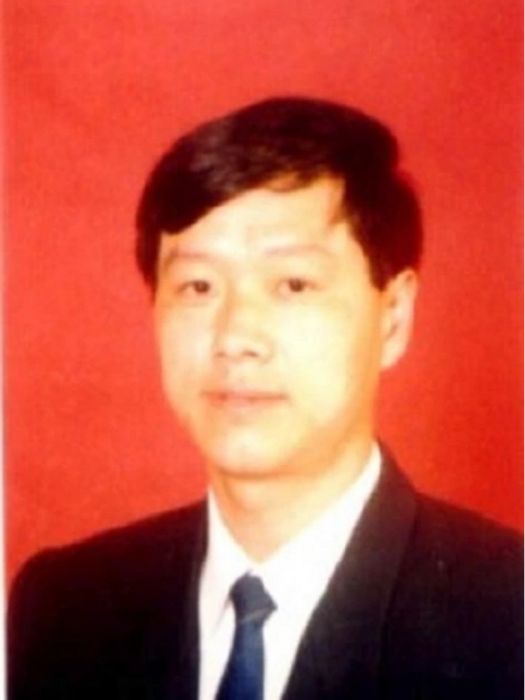 王光獻(河南省濮陽市政協原秘書長) 王光獻(河南省濮陽市政協原秘書長)