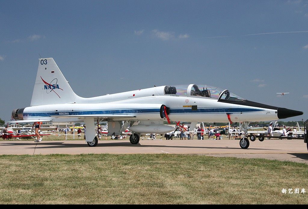 T-38教練機(T-38) T-38教練機(T-38)