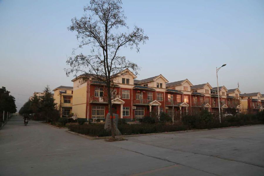 裴寨村(河南省輝縣市張村鄉下轄村) 裴寨村(河南省輝縣市張村鄉下轄村)