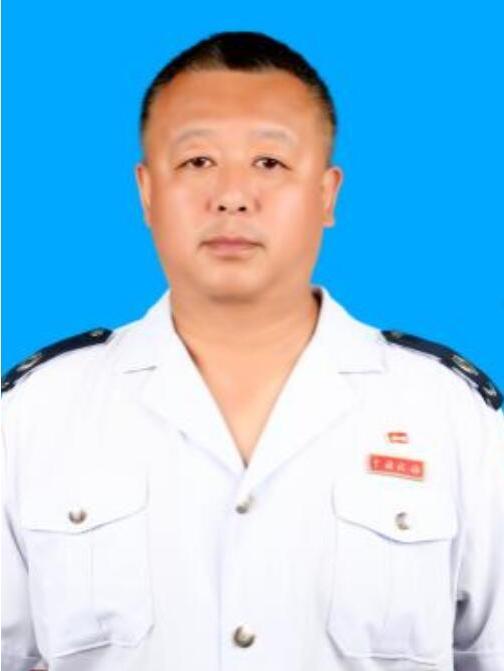 王璞(吉林省白山市渾江區稅務局副科長) 王璞(吉林省白山市渾江區稅務局副科長)
