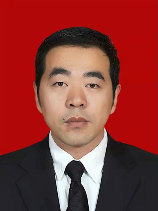 陳學東(山東省濟南市歷下區濟南古城保護和發展中心黨組成員、副主任) 陳學東(山東省濟南市歷下區濟南古城保護和發展中心黨組成員、副主任)