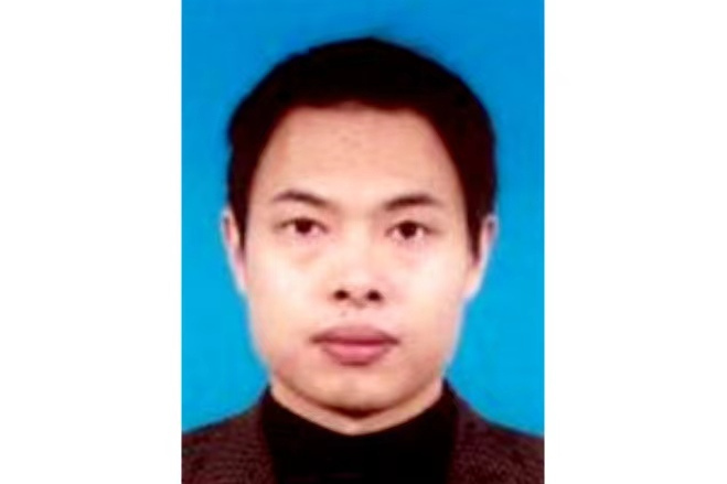 王松偉(鄭州大學碩士生導師)