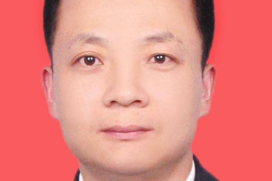 王正海(山東省臨沂市人民檢察院黨組副書記、副檢察長、檢察委員會委員、三級高級檢察官) 王正海(山東省臨沂市人民檢察院黨組副書記、副檢察長、檢察委員會委員、三級高級檢察官)