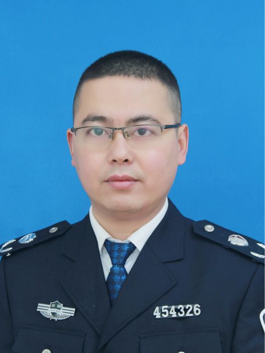 劉志(中共河池市環江生態環境局黨組成員、副局長) 劉志(中共河池市環江生態環境局黨組成員、副局長)
