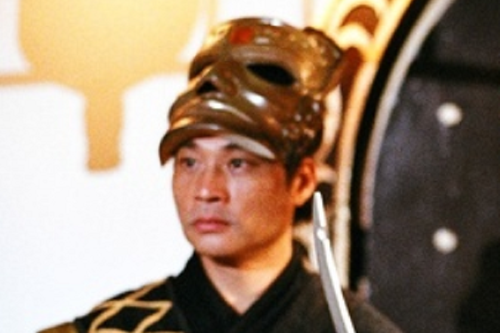 雷震(古裝武俠劇《蓋世孖寶》中的角色) 雷震(古裝武俠劇《蓋世孖寶》中的角色)
