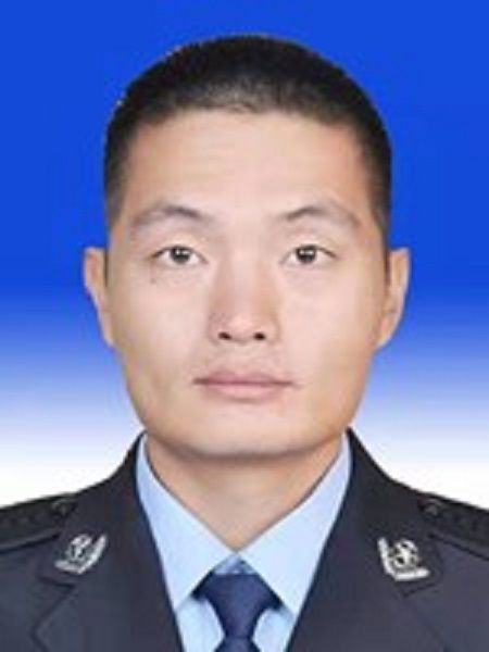 劉輝(山西省晉中市壽陽縣公安局政委)
