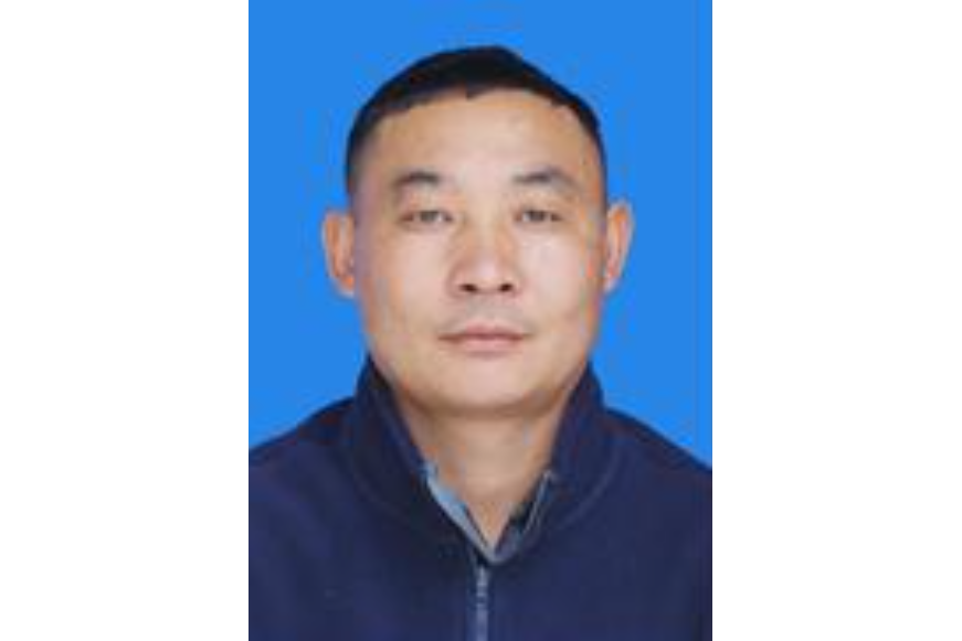 羅明軍(四川省甘孜藏族自治州九龍縣鄉村振興局黨組成員、副局長) 羅明軍(四川省甘孜藏族自治州九龍縣鄉村振興局黨組成員、副局長)
