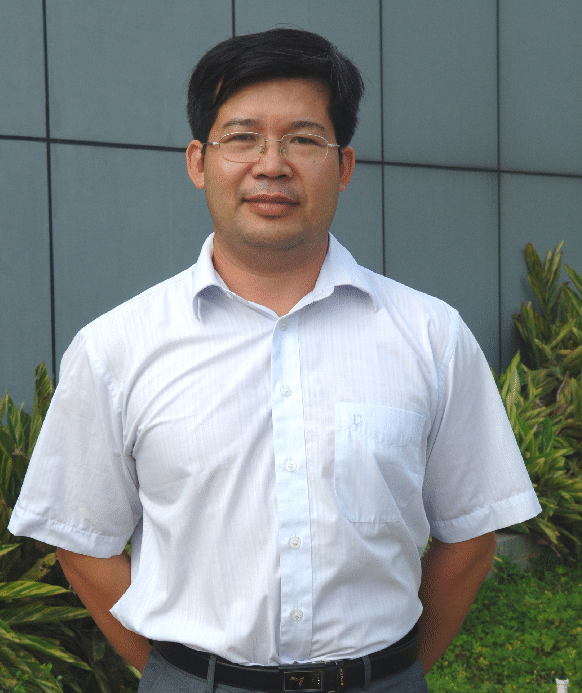 梁善(肇慶學院美術學院院長) 梁善(肇慶學院美術學院院長)