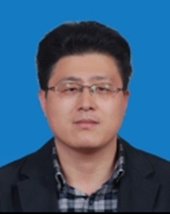 余洪富 余洪富