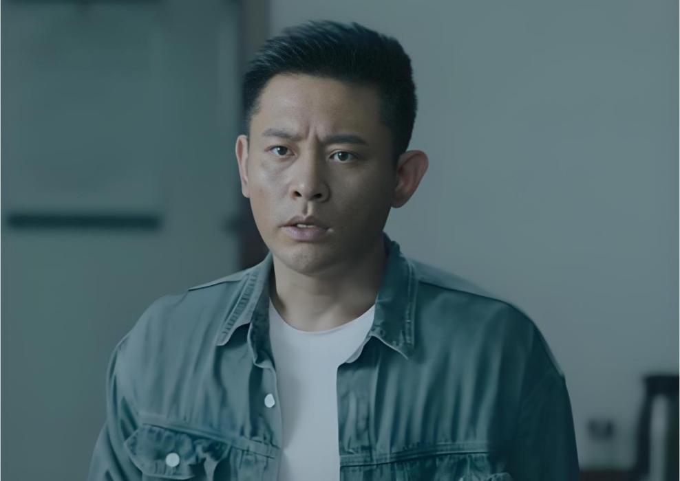 薛晨(電影《獵黑行動》中的掃黑刑警角色) 薛晨(電影《獵黑行動》中的掃黑刑警角色)