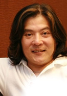 珍珠彩衣
