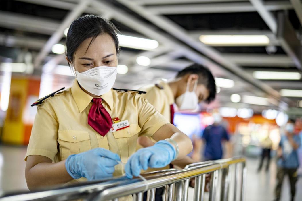 朱玉泉(廣州捷運集團有限公司運營總部車服二部嘉禾中心站值班站長) 朱玉泉(廣州捷運集團有限公司運營總部車服二部嘉禾中心站值班站長)