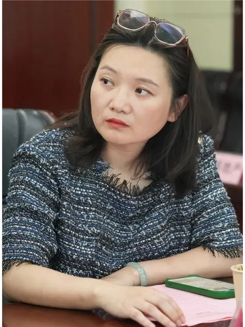 馬慧(安徽省鵬徽市場管理服務集團有限公司副總經理) 馬慧(安徽省鵬徽市場管理服務集團有限公司副總經理)