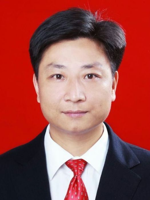 劉厚(湖南省長沙市望城區文化旅遊廣電體育局黨組成員、區體育運動中心主任) 劉厚(湖南省長沙市望城區文化旅遊廣電體育局黨組成員、區體育運動中心主任)