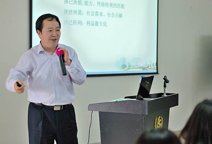 李軍訓 李軍訓