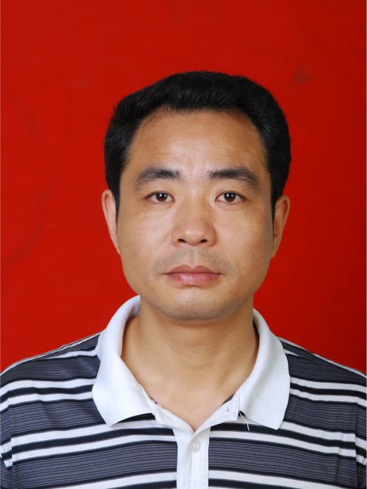 張志鵬(天門市發展和改革委員會黨組成員、副主任) 張志鵬(天門市發展和改革委員會黨組成員、副主任)