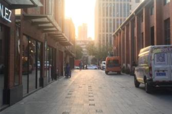 昌平路(上海市靜安區道路) 昌平路(上海市靜安區道路)