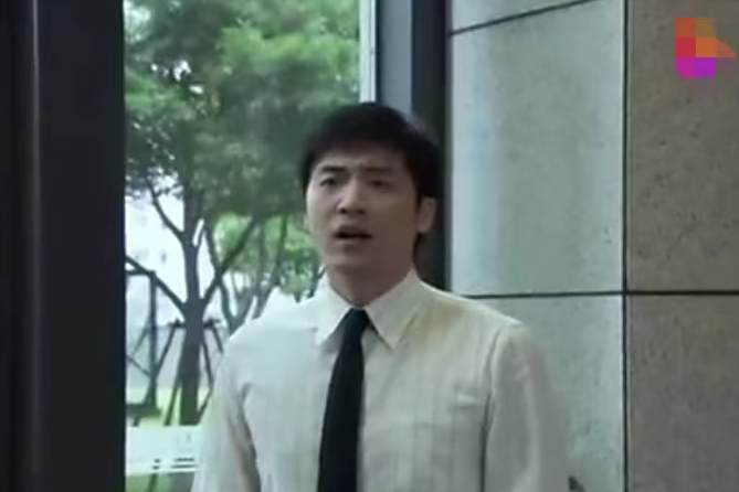 郝成斌(電視劇《戀愛相對論》中的角色,由演員司源飾演) 郝成斌(電視劇《戀愛相對論》中的角色,由演員司源飾演)