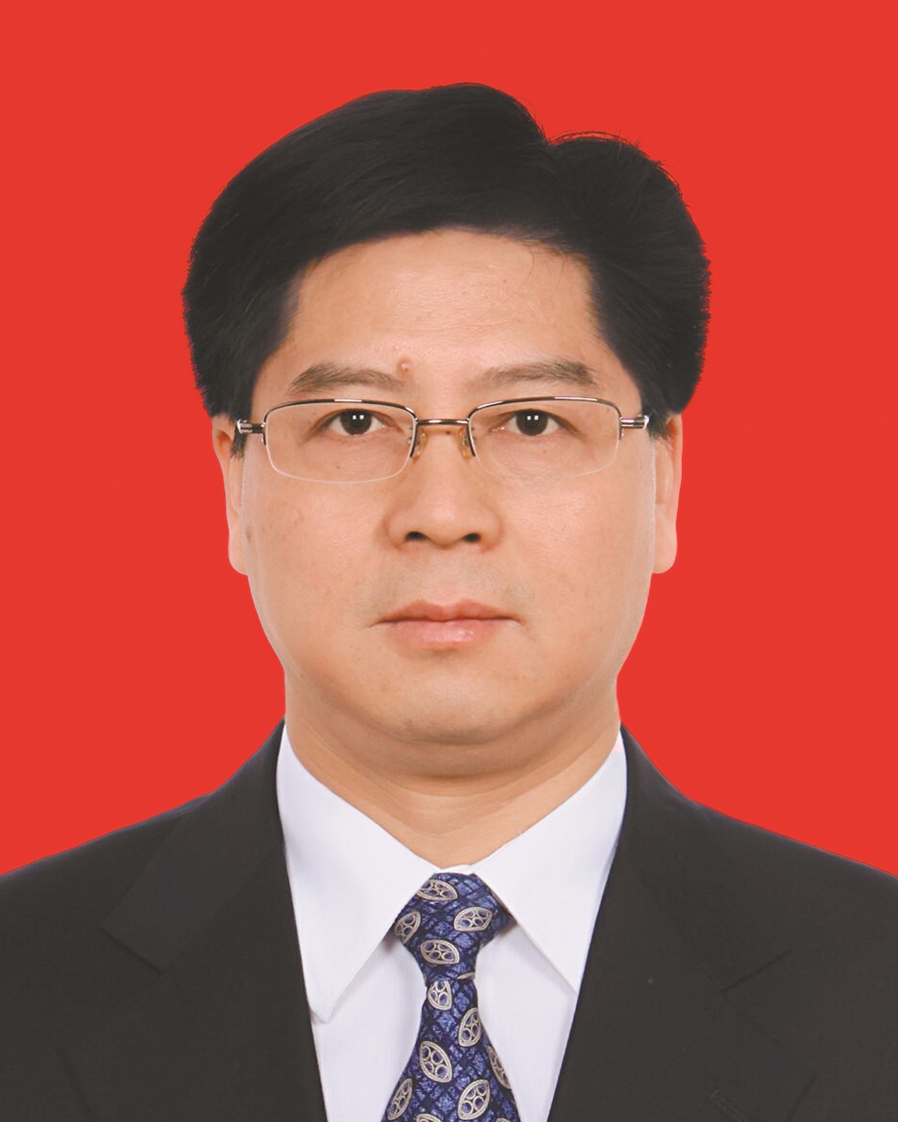 何文浩(西藏自治區黨委常委、政法委書記)