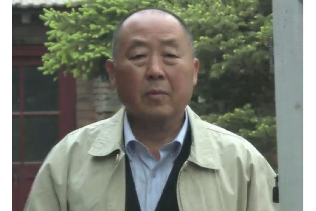 肖大河(家庭倫理劇《漂亮女人》中的角色) 肖大河(家庭倫理劇《漂亮女人》中的角色)