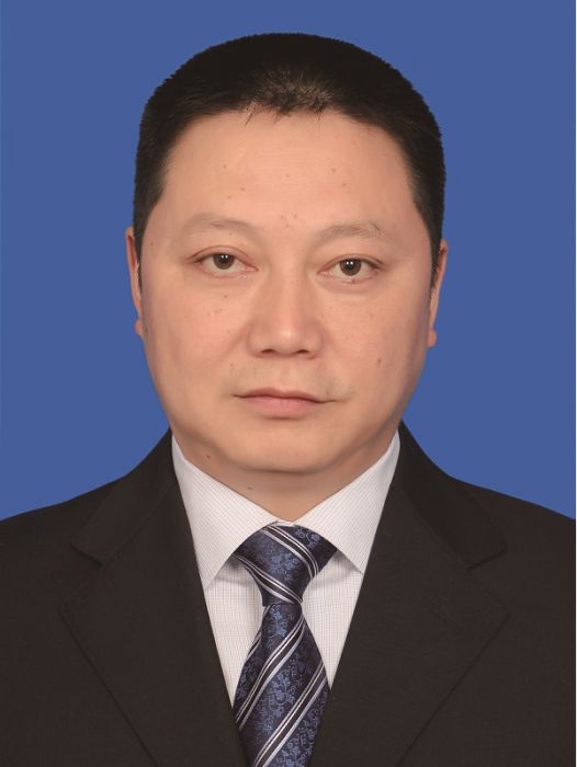 羅順祥(四川省雅安市統計局調研員兼黨組成員、副局長) 羅順祥(四川省雅安市統計局調研員兼黨組成員、副局長)