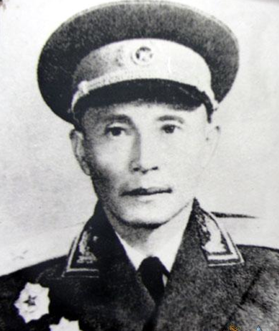 何能彬 何能彬