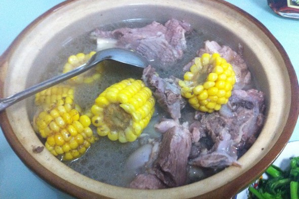 排骨蔬菜湯 排骨蔬菜湯