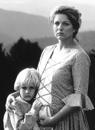 艾倫·波斯蒂恩(Ellen Burstyn) 艾倫·波斯蒂恩(Ellen Burstyn)