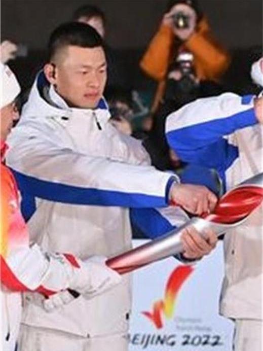 張利(北京冬奧會火炬手) 張利(北京冬奧會火炬手)