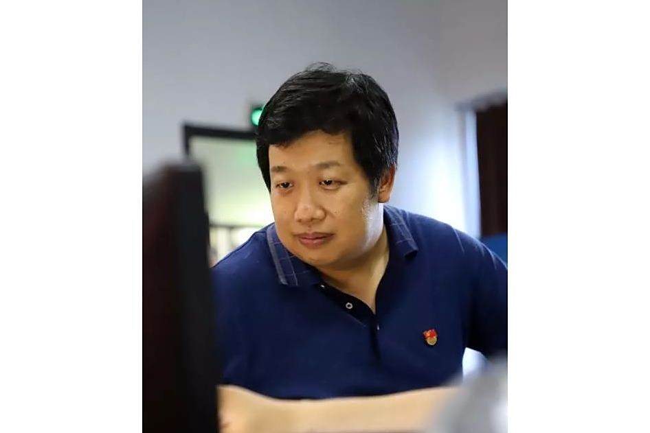 熊立新(山東科匯電力自動化股份有限公司總工程師) 熊立新(山東科匯電力自動化股份有限公司總工程師)