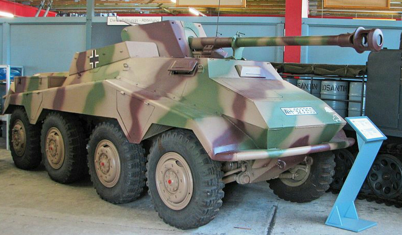 Sd.Kfz.234型輪式裝甲偵察車(Puma)