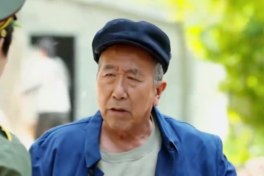 村長(女性勵志感情劇《俺娘田小草》中的角色) 村長(女性勵志感情劇《俺娘田小草》中的角色)