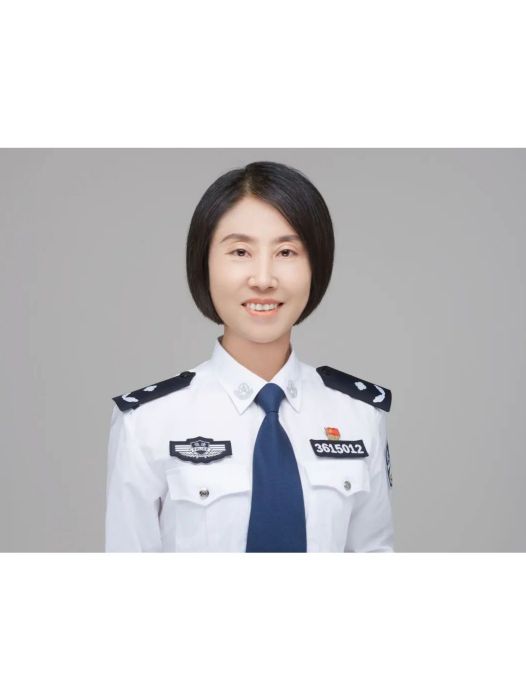 溫向紅(江西省溫圳監獄黨委副書記、政委) 溫向紅(江西省溫圳監獄黨委副書記、政委)