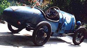 布加迪跑車展現了它在20世紀30年代的風采