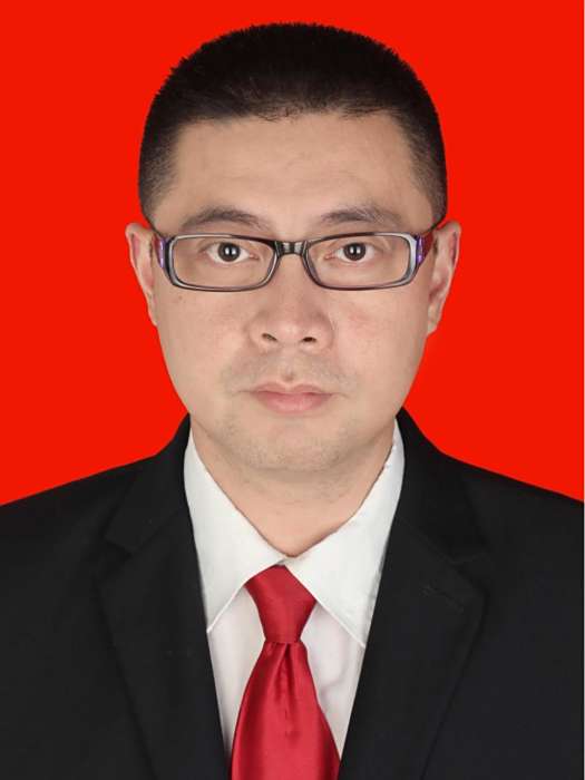楊柯(四川省眉山市彭山區商務局黨組成員、副局長) 楊柯(四川省眉山市彭山區商務局黨組成員、副局長)