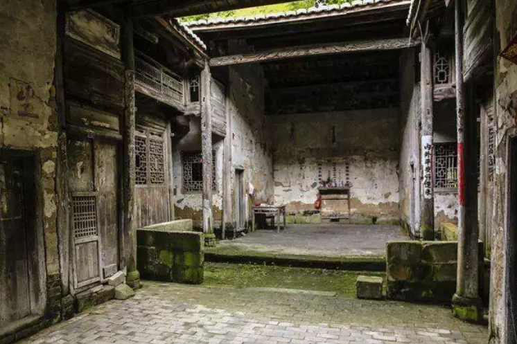 陳家大屋(全國重點文物保護單位) 陳家大屋(全國重點文物保護單位)