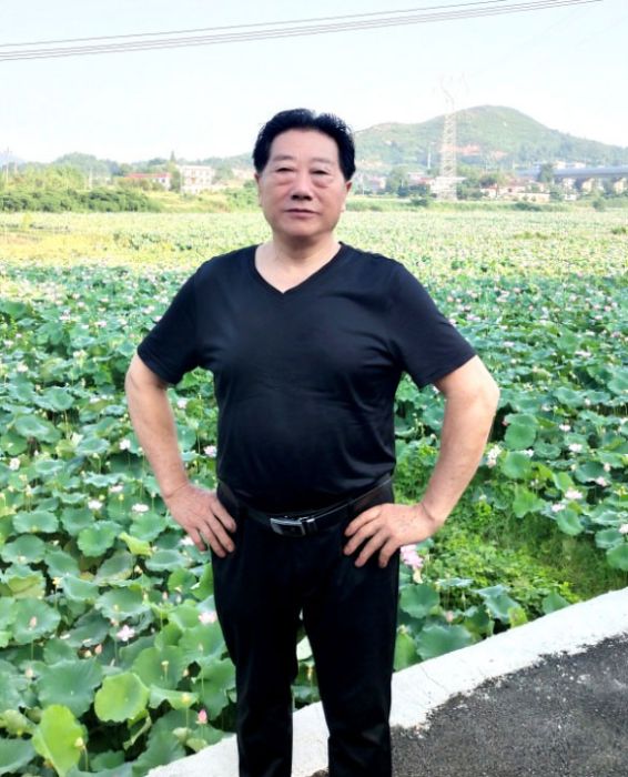 程松華 程松華