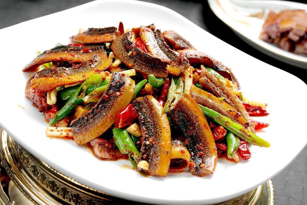 炸鱔魚段 炸鱔魚段