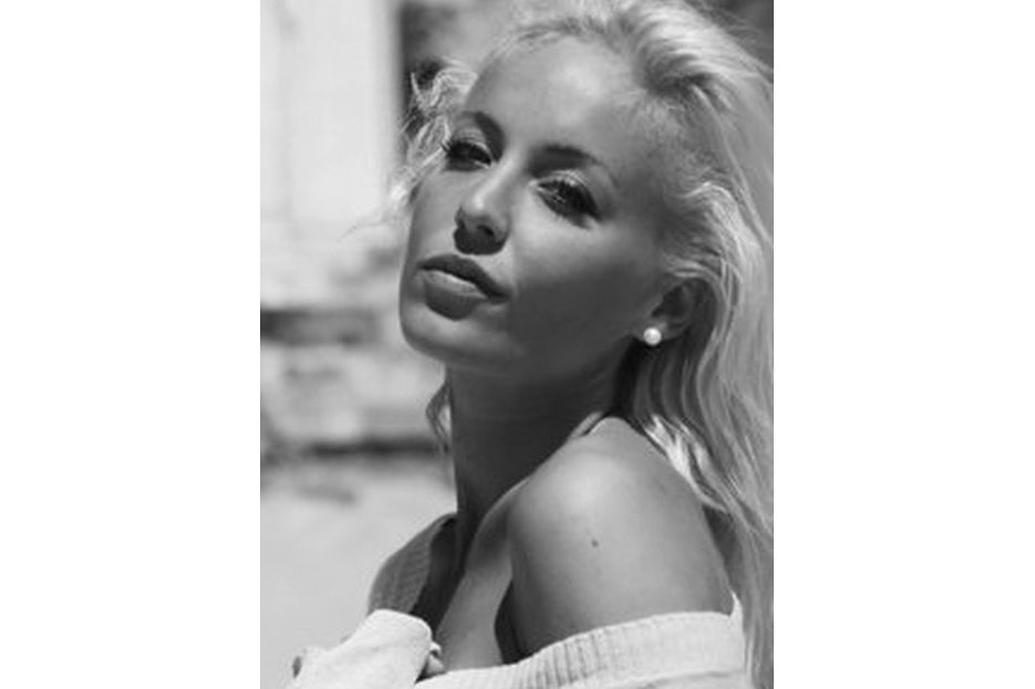 Tess Spentzos Tess Spentzos
