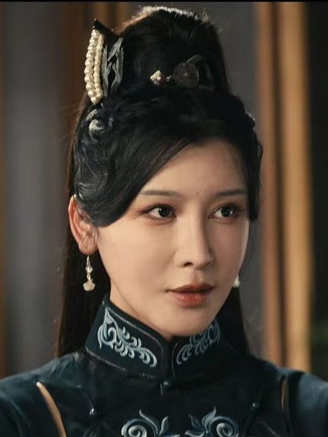 沈秋怡 沈秋怡