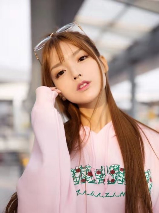 葉奈奈 葉奈奈