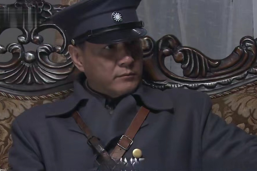 龍翔天(抗戰劇《火流星》中的反派角色) 龍翔天(抗戰劇《火流星》中的反派角色)