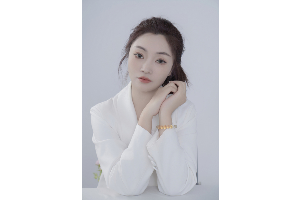 陳金依 陳金依
