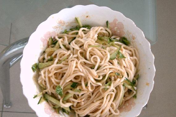 青瓜涼麵 青瓜涼麵