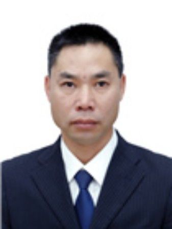 劉國軍(湖北省利川市市場監管局黨組成員、副局長) 劉國軍(湖北省利川市市場監管局黨組成員、副局長)