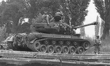 M26重型坦克(M26潘興重型坦克)