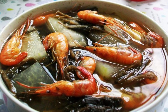 泥鰍河蝦湯