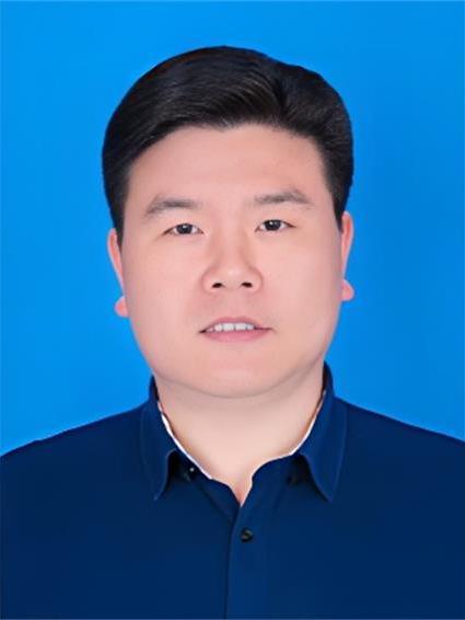 李天青(江蘇省鹽城市鹽都區副區長) 李天青(江蘇省鹽城市鹽都區副區長)