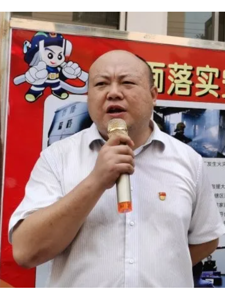 羅芳(江西省贛州市南康區東山街道辦事處副主任) 羅芳(江西省贛州市南康區東山街道辦事處副主任)