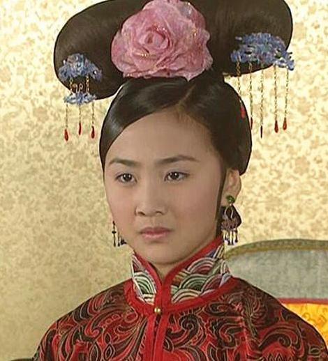 娜木鐘(歷史古裝劇《孝莊秘史》中的角色) 娜木鐘(歷史古裝劇《孝莊秘史》中的角色)